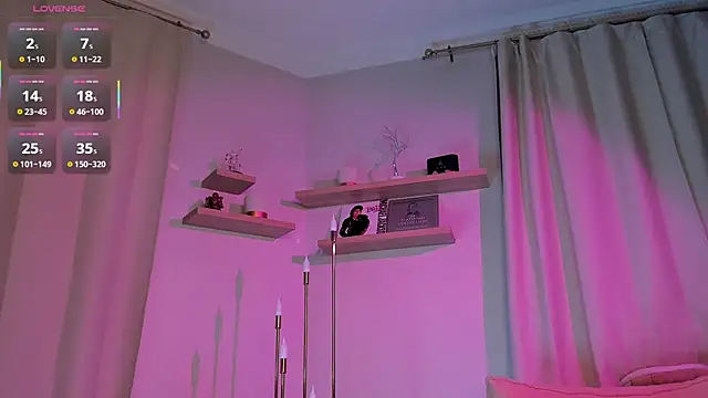 Snapshot of DominikaElis chatting on February 23, 2026, 11:05 pm DominikaElis online show from February 23, 2026, 11:05 pm