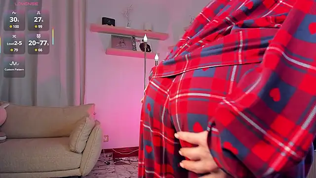 Snapshot of DominikaElis chatting on February 14, 2026, 9:26 pm DominikaElis online show from February 14, 2026, 9:26 pm