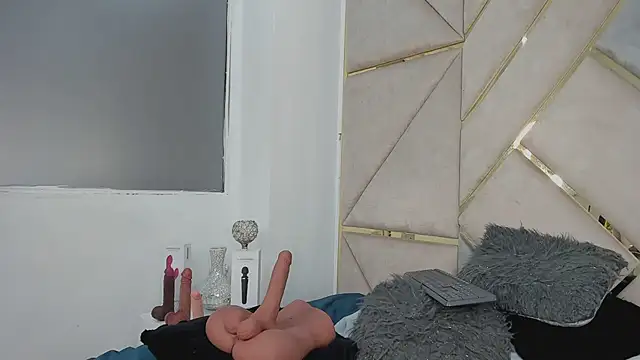 Snapshot of Daddysgirl1_ chatting on March 14, 2025, 6:10 am Daddysgirl1  online show from March 14, 2025, 6:10 am