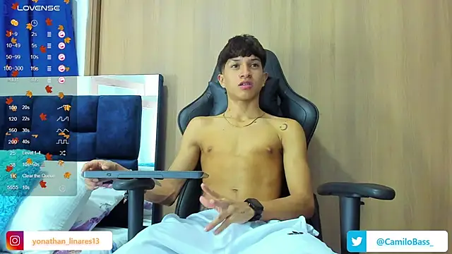  CamiloBass online show from February 13, 2025, 1:08 am