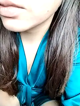 sexylaya2 online show from April 12, 2026, 5:27 pm