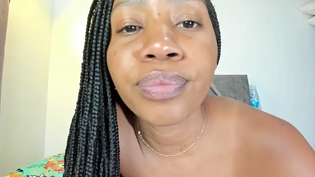 Deliciouscocoa online show from June 30, 2026, 11:38 pm