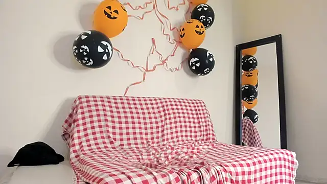 Snapshot of johan_beley_ chatting on October 30, 2025, 2:36 pm johan beley online show from October 30, 2025, 2:36 pm