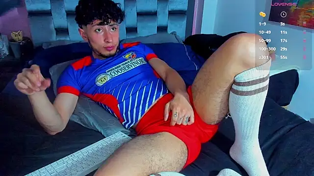 Piggy Eddy online show from February 4, 2025, 12:29 am