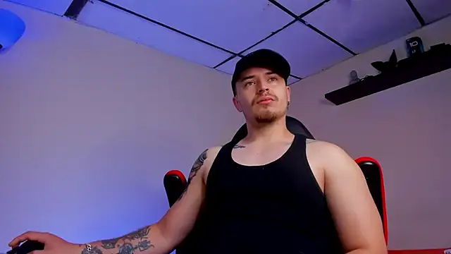 Snapshot of james_connor2 chatting on September 28, 2025, 2:46 pm james connor2 online show from September 28, 2025, 2:46 pm