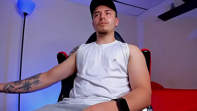 Snapshot of james_connor2 chatting on October 4, 2025, 7:37 pm james connor2 online show from October 4, 2025, 7:37 pm