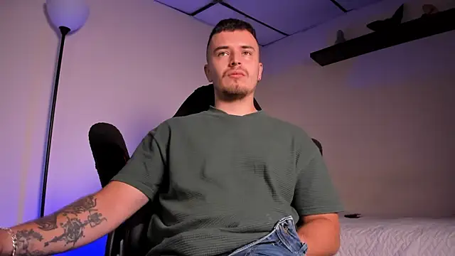 james connor2 online show from March 8, 2026, 6:44 pm