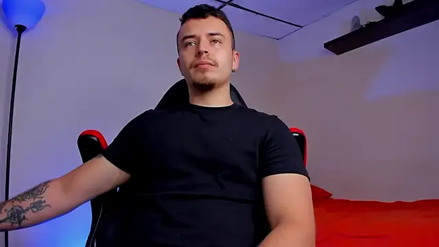 Snapshot of james_connor2 chatting on October 3, 2025, 6:42 pm james connor2 online show from October 3, 2025, 6:42 pm