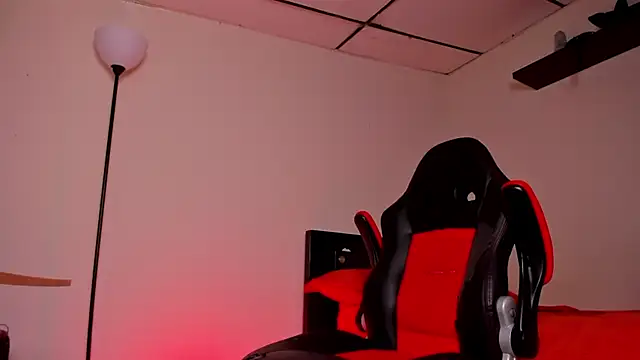 Snapshot of james_connor2 chatting on October 15, 2025, 7:55 pm james connor2 online show from October 15, 2025, 7:55 pm