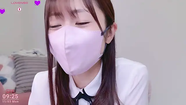 meg 0901 online show from November 3, 2025, 12:27 am