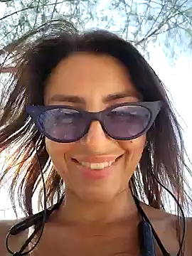 Izabella Bella online show from February 9, 2025, 9:05 am