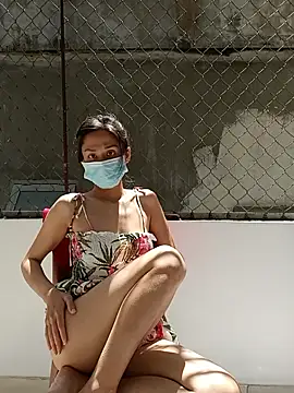 Snapshot of Hera_hera chatting on March 22, 2025, 3:30 am Hera hera online show from March 22, 2025, 3:30 am