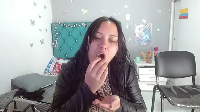 wandafuckass online show from September 26, 2025, 2:24 pm