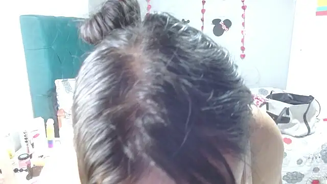 wandafuckass online show from September 9, 2025, 6:28 pm