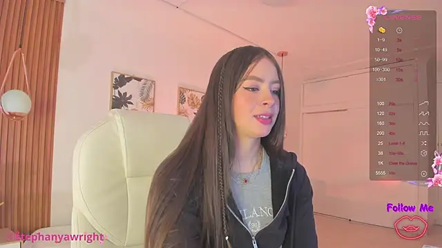 TiffanyWright online show from February 3, 2025, 12:36 pm