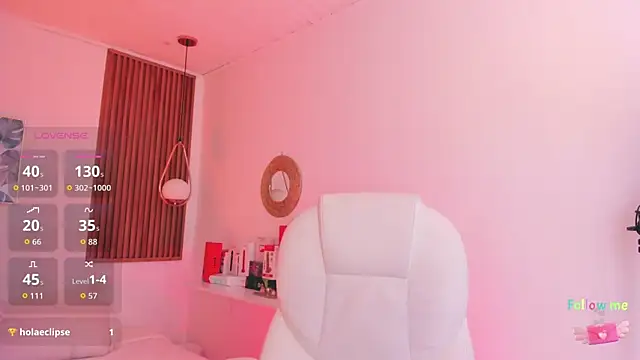 TiffanyWright online show from December 22, 2025, 1:22 pm