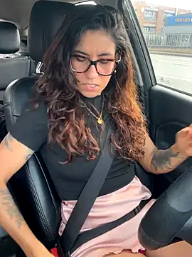 Snapshot of ValeriEvan chatting on October 12, 2025, 1:01 pm ValeriEvan online show from October 12, 2025, 1:01 pm