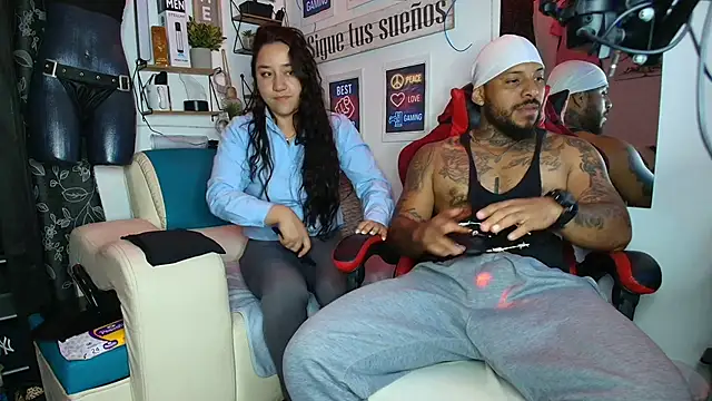 Leenar Key online show from April 8, 2026, 12:34 am