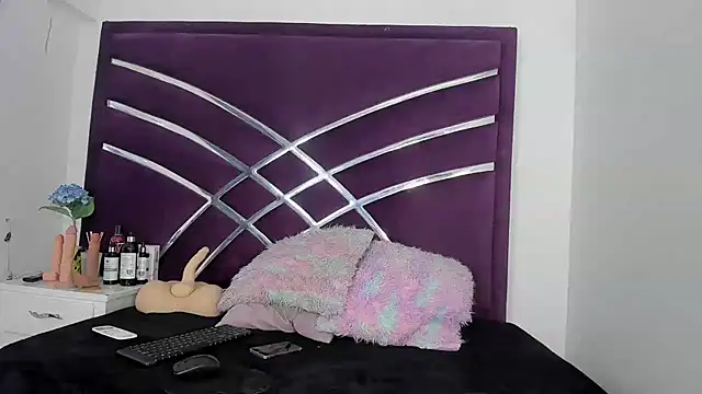 Snapshot of MaiteHT chatting on September 19, 2025, 10:03 pm MaiteHT online show from September 19, 2025, 10:03 pm