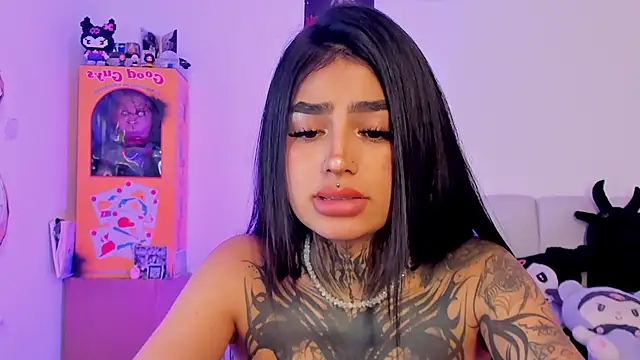 shadowcatt  online show from March 9, 2026, 8:12 pm