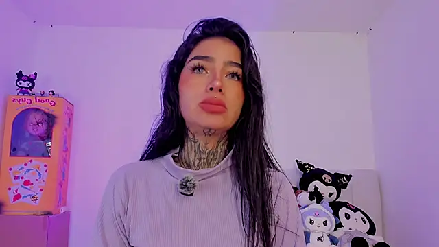 shadowcatt  online show from October 2, 2025, 8:12 pm