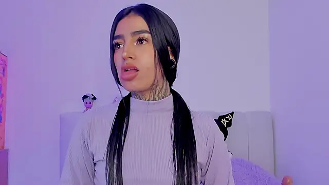 shadowcatt  online show from October 16, 2025, 7:44 pm