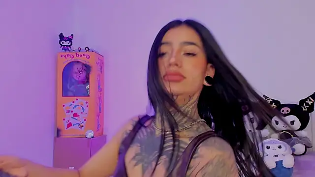 shadowcatt  online show from October 25, 2025, 3:01 pm