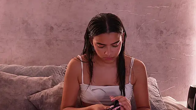 Snapshot of Nicky_and_Blake chatting on February 24, 2026, 9:37 pm Nicky and Blake online show from February 24, 2026, 9:37 pm