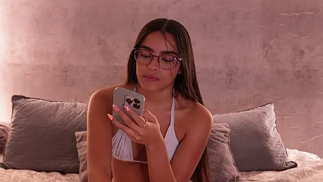 Nicky and Blake online show from March 8, 2026, 7:28 pm