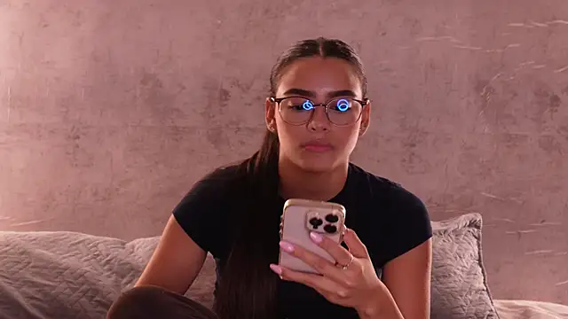 Snapshot of Nicky_and_Blake chatting on February 20, 2026, 10:22 pm Nicky and Blake online show from February 20, 2026, 10:22 pm