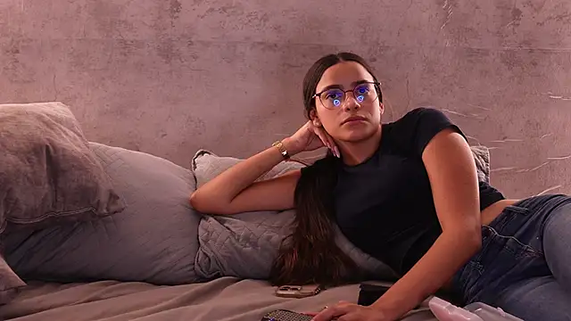 Snapshot of Nicky_and_Blake chatting on February 17, 2026, 11:13 pm Nicky and Blake online show from February 17, 2026, 11:13 pm