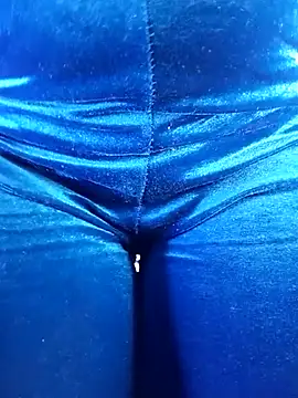 Pretty tiffany online show from October 26, 2025, 4:18 pm