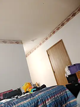 Snapshot of Throats chatting on September 11, 2025, 10:10 pm Throats online show from September 11, 2025, 10:10 pm