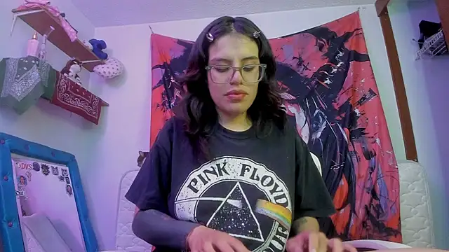 Lucyfx666 online show from June 2, 2026, 4:23 am