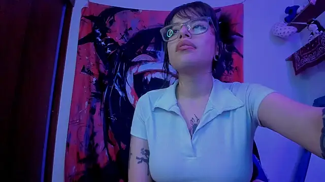 Lucyfx666 online show from June 9, 2026, 5:52 am