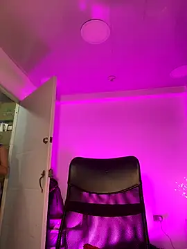 AnnbellaRosse online show from September 26, 2025, 3:52 pm