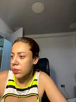 AnnbellaRosse online show from September 29, 2025, 4:12 pm