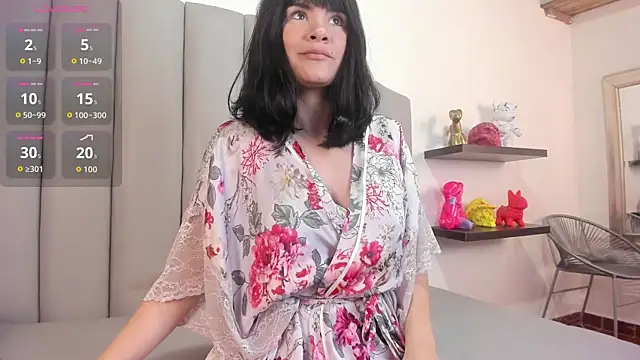 Snapshot of luccy21_ chatting on October 25, 2025, 2:28 pm luccy21  online show from October 25, 2025, 2:28 pm