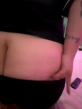 Snapshot of Mizztikaa chatting on October 6, 2025, 5:13 pm Mizztikaa online show from October 6, 2025, 5:13 pm