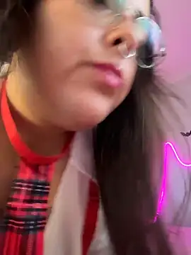 Snapshot of Mizztikaa chatting on October 11, 2025, 8:10 pm Mizztikaa online show from October 11, 2025, 8:10 pm