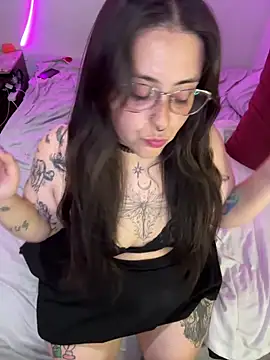 Mizztikaa online show from January 12, 2025, 3:28 am