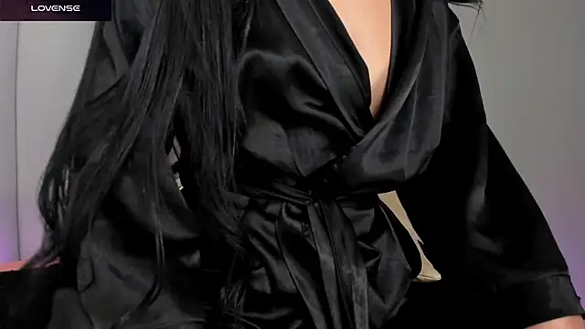 Snapshot of morganlake_ chatting on March 7, 2025, 6:46 am morganlake online show from March 7, 2025, 6:46 am