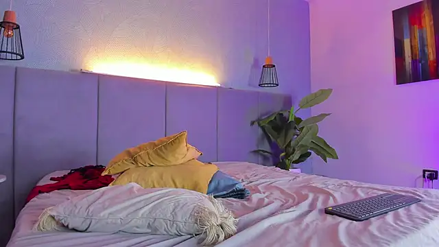 Snapshot of Annie-Wolf chatting on March 14, 2025, 3:15 am Annie-Wolf online show from March 14, 2025, 3:15 am