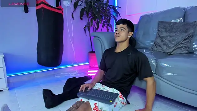 Rob saenz  online show from December 16, 2025, 3:49 pm