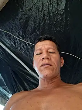 Snapshot of leoytessa_10 chatting on October 31, 2025, 1:41 pm leoytessa 10 online show from October 31, 2025, 1:41 pm