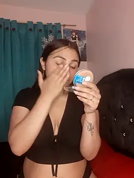 Snapshot of Nahiara_velez chatting on January 22, 2025, 1:10 am Nahiara velez online show from January 22, 2025, 1:10 am