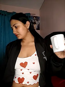Snapshot of Nahiara_velez chatting on March 1, 2025, 12:07 am Nahiara velez online show from March 1, 2025, 12:07 am