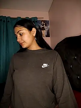 Snapshot of Nahiara_velez chatting on February 26, 2025, 5:35 am Nahiara velez online show from February 26, 2025, 5:35 am