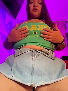 KinkyJessyHotxx online show from September 19, 2025, 4:11 pm