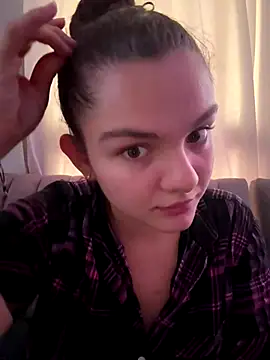 eva y marcelo online show from November 17, 2025, 11:47 am